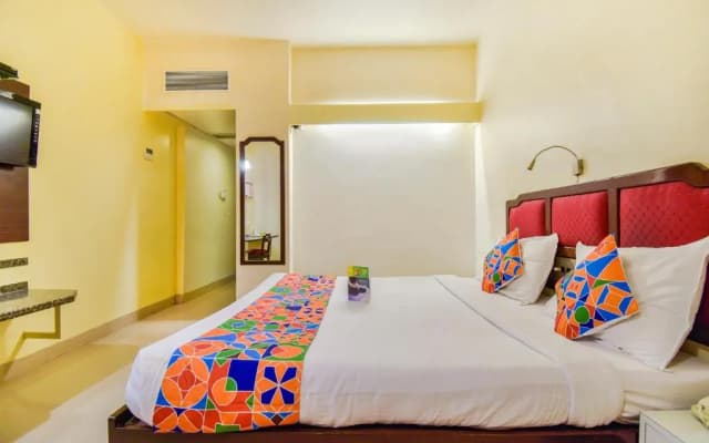 Hotel Ashish Plaza