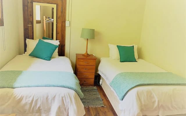 Skye High House & Cottage