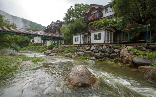 Yeomiji Pension