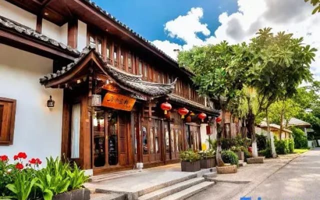 Yuanxiang Garden Boutique Inn- Ancient City Center