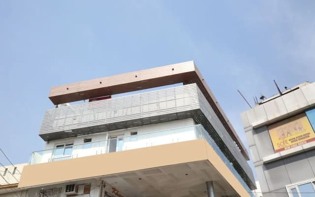 Hotel 24x7 Inn
