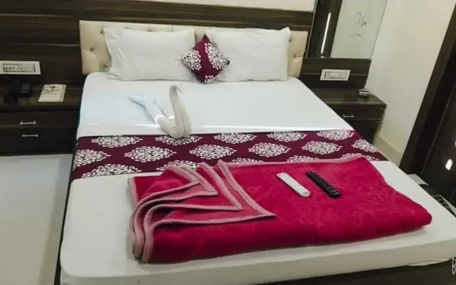 Hotel Kingsway By GRB