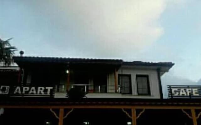 Yeni Bademli Konukevi