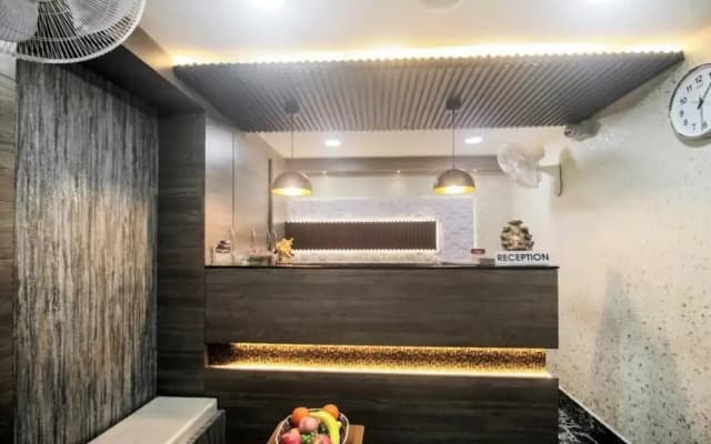 Hotel Grand Palace & Banquet