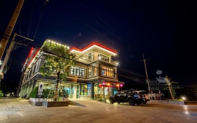 Thaphon Residence