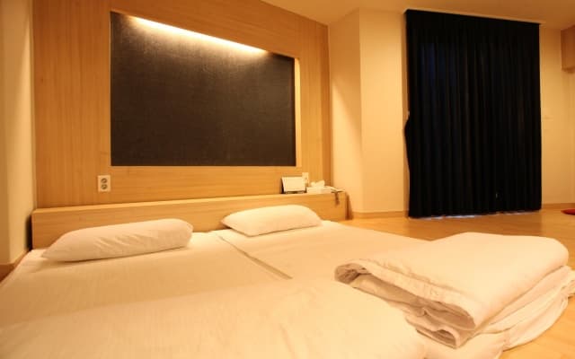 We Motel