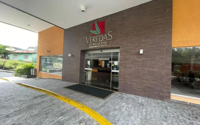 Flat 405 - Condomínio Veredas do Rio Quente - Diferenciado com ar na sala e no quarto