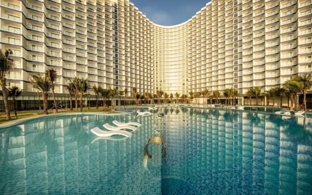 The Western Seaview Cam Ranh Condotel