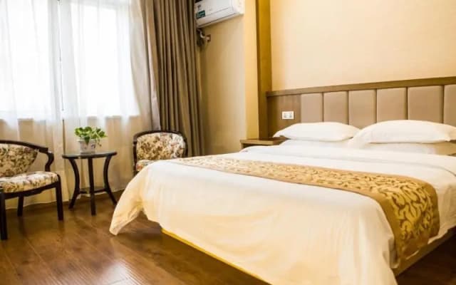GreenTree Inn Nantong Rugao Zhongjiao Meilu Cheng Express Hotel