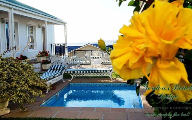 Gordons Beach Lodge