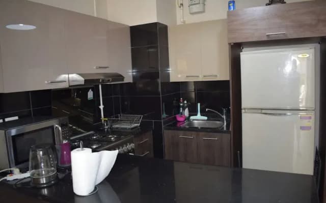 Whispering Waters, Two Bedroom With a Garden, Azha