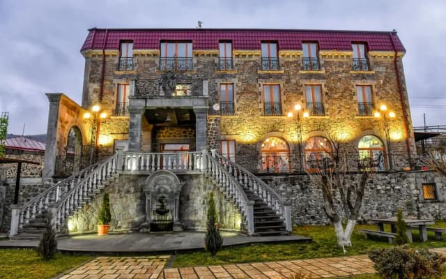 Отель Khoreayi Dzor