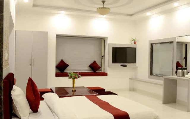 Hotel Ambay Villa Udaipur