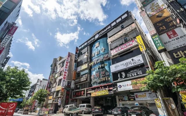 Bundang Yatap You and Me Hotel