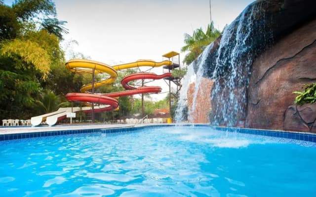 Hotel golden dolphin grand hotel 111