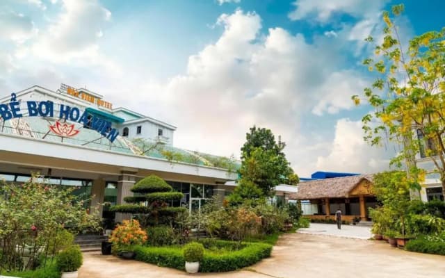 Hoa Vien Hotel - Suoi khoang Kim Boi