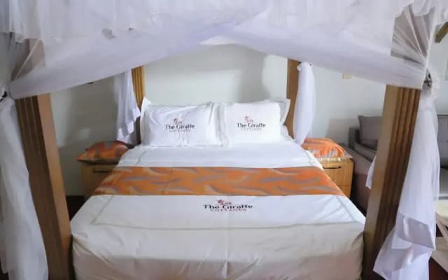 The Giraffe Cottage