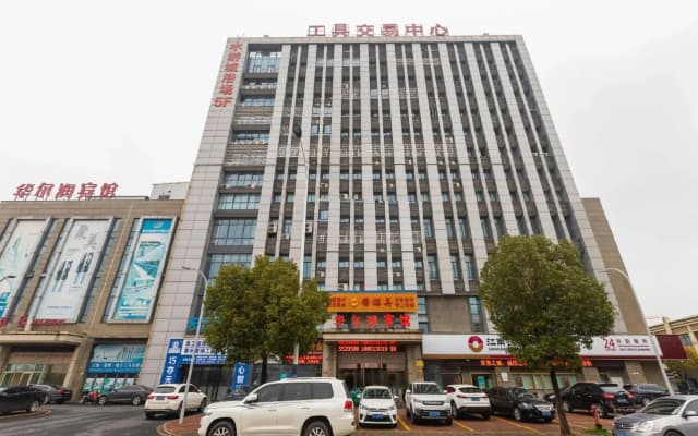 Changzhou Wall Resources | Noble Hotel, Benniu Airport Terminal Hotel, Newbei District
