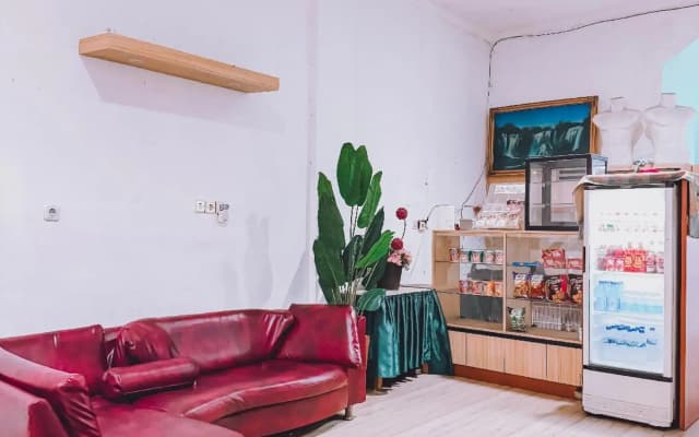 Apri Inn Syariah by Oyo Rooms