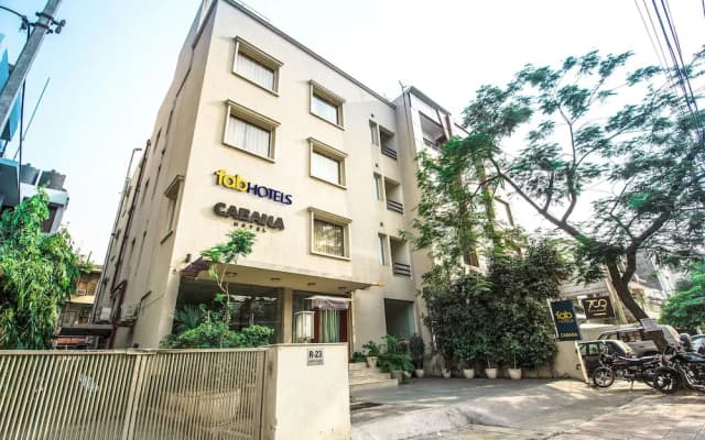 Cabana Hotel
