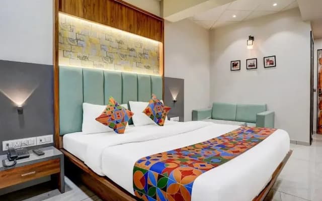 Hotel Annex Inn