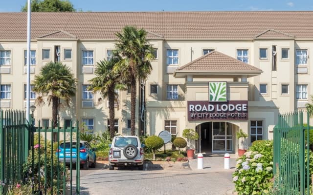 Road Lodge Isando