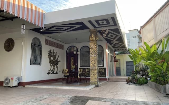 Lotus House Phuket