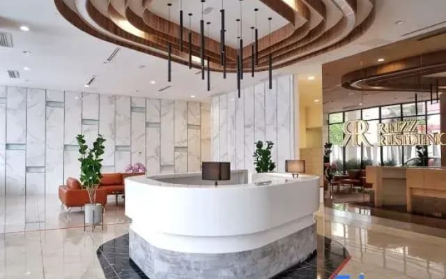 Reizz Residence | 2 BDR, 2 BATH, with Balcony