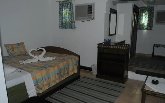 Kanabesh Village