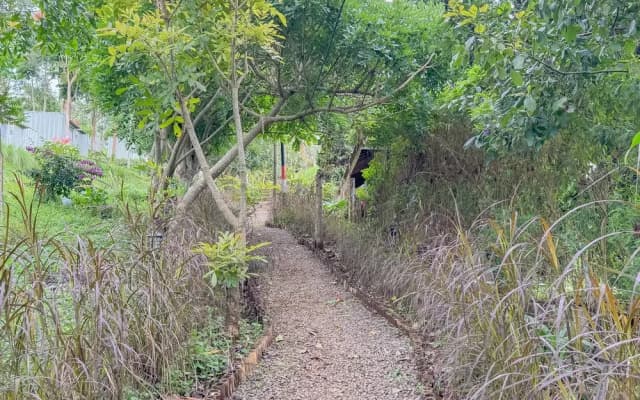 RedDoorz near Dusun Bambu Resort
