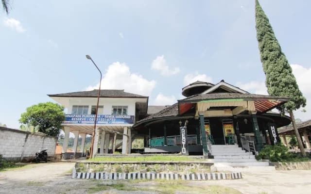 Villa Penginapan Purnama