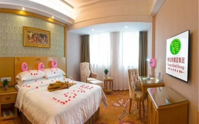 Vienna Hotel Dongguan Shatian Humen Port