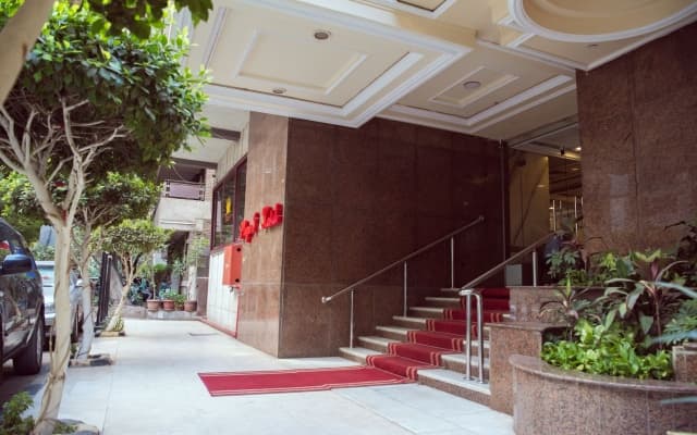 Отель Salma Hotel
