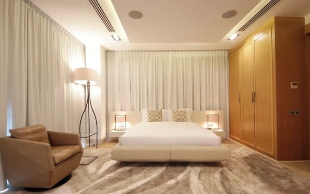 Luxury Overwater Paradise - Nurai Island