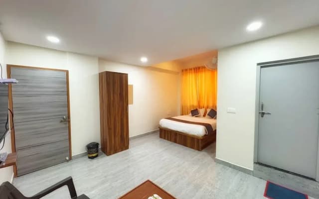 Grs Comforts Lodge