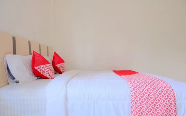 RedDoorz at Karangploso 2