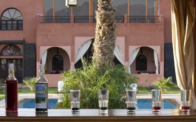 Al Riad Inou