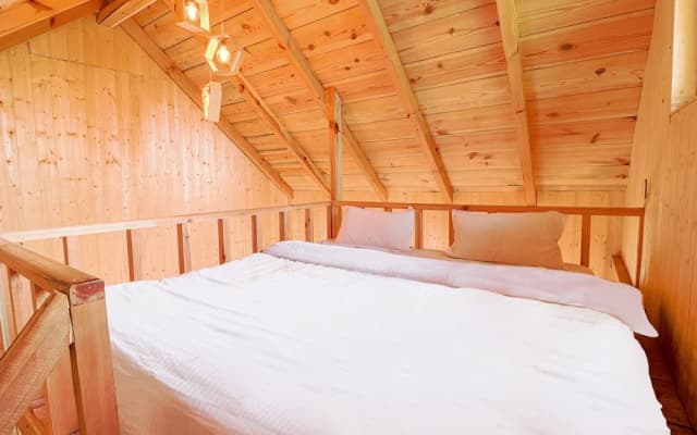 Oak N Pine by Dumnu Homes