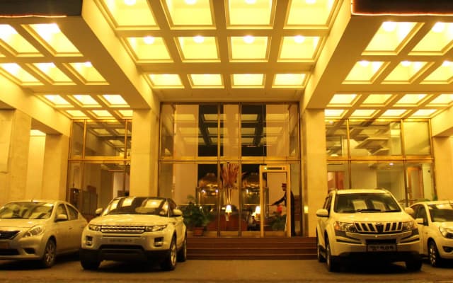 Hotel Sagar Plaza