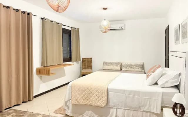 Casa com piscina Praia da Vila Nova