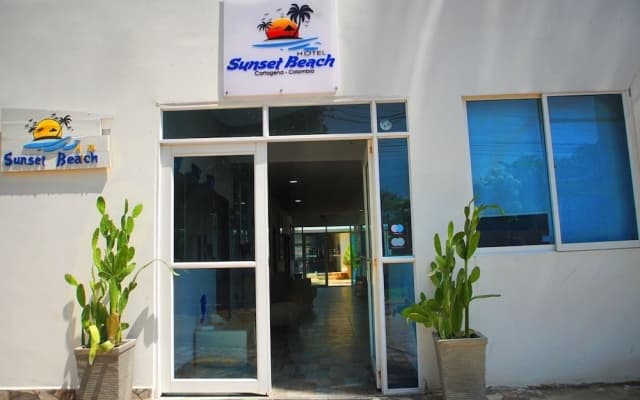Sunset Beach Hotel Boutique