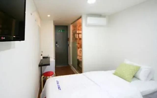 Star Guest House