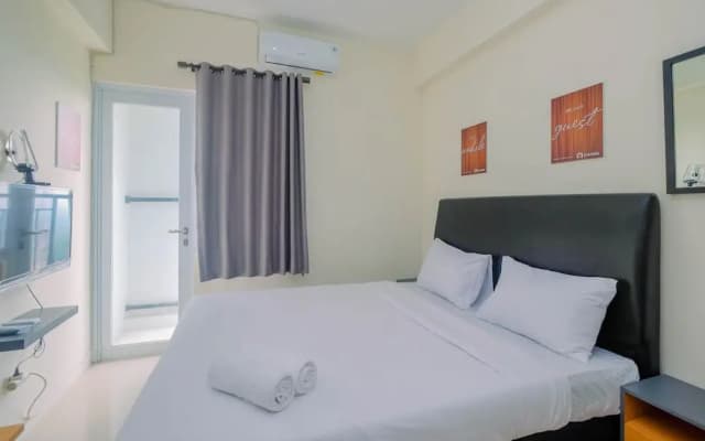 Comfy Studio Bogorienze Resort Apartment near The Jungle Fest By Travelio