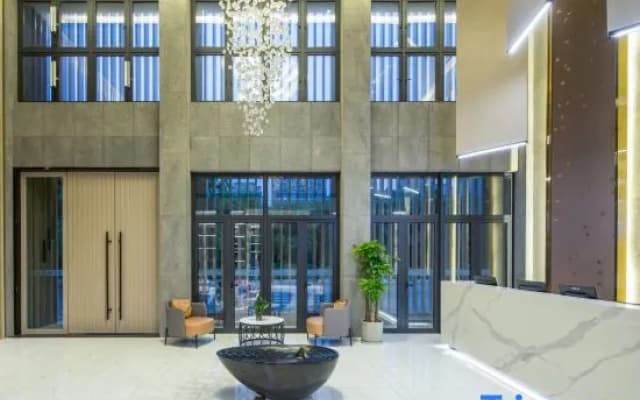 Starway Hotel (Yuyingfang, Deqing, Huzhou)