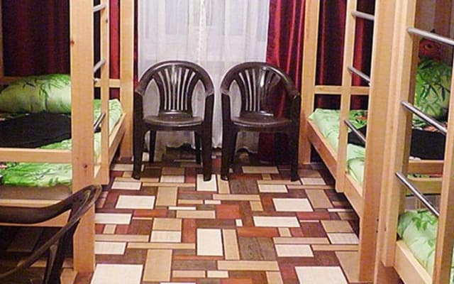Hostel Barneo