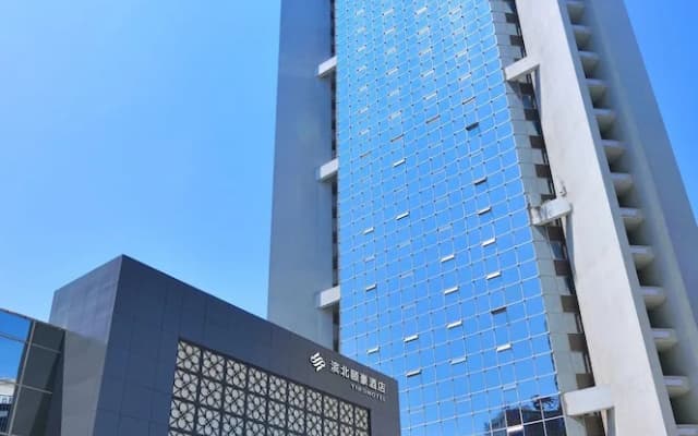 Binbei Yiho Hotel