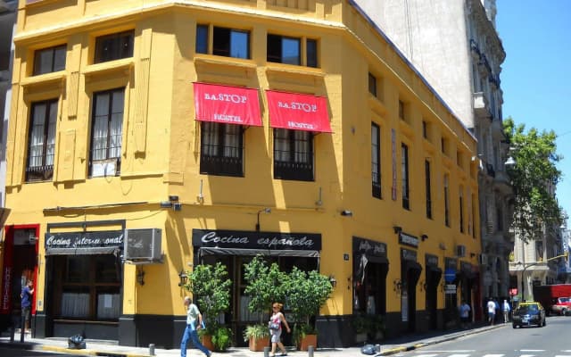 BA Stop Hotel House