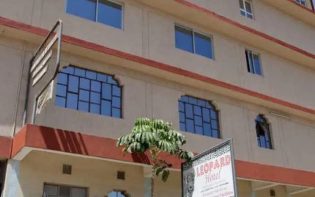 Leopard View Hotel