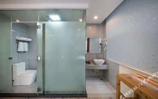 Zhihao Homestay