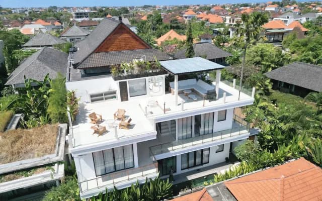 Sunset Rooftop Villa by Betterplace
